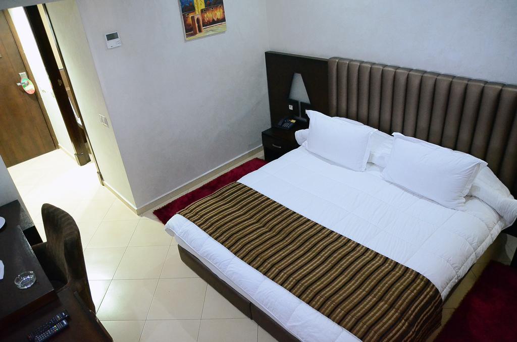 Hotel Chams Tetouan Exterior photo